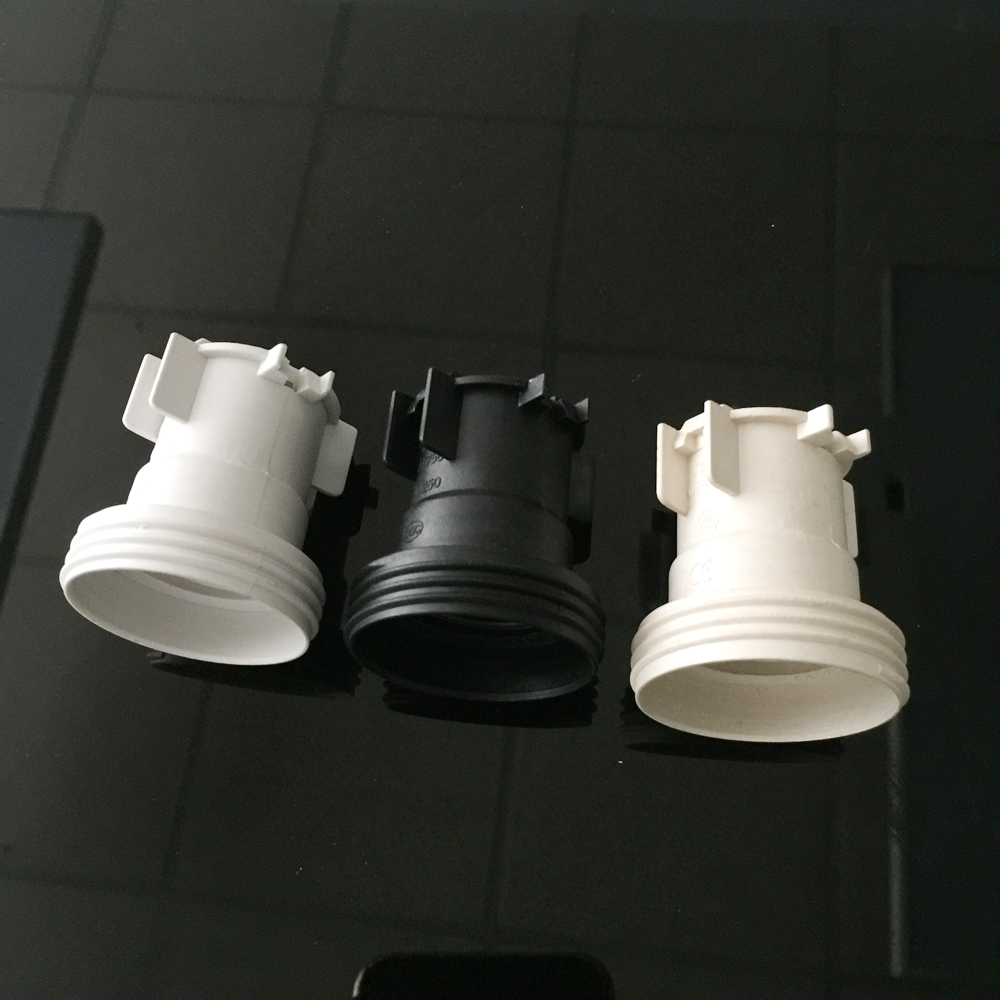 E27 LAMP HOLDER  WHITE